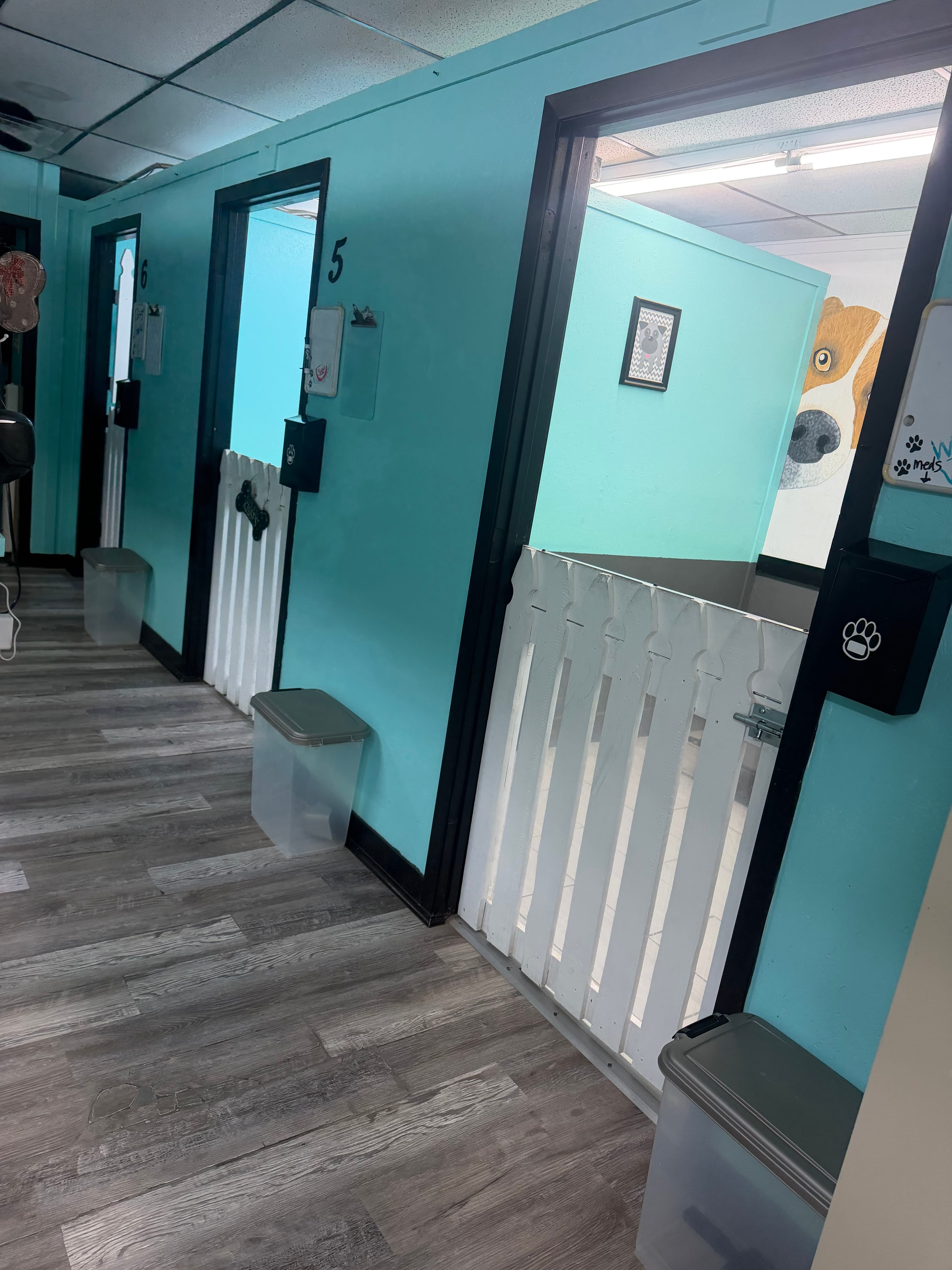 Boarding rooms